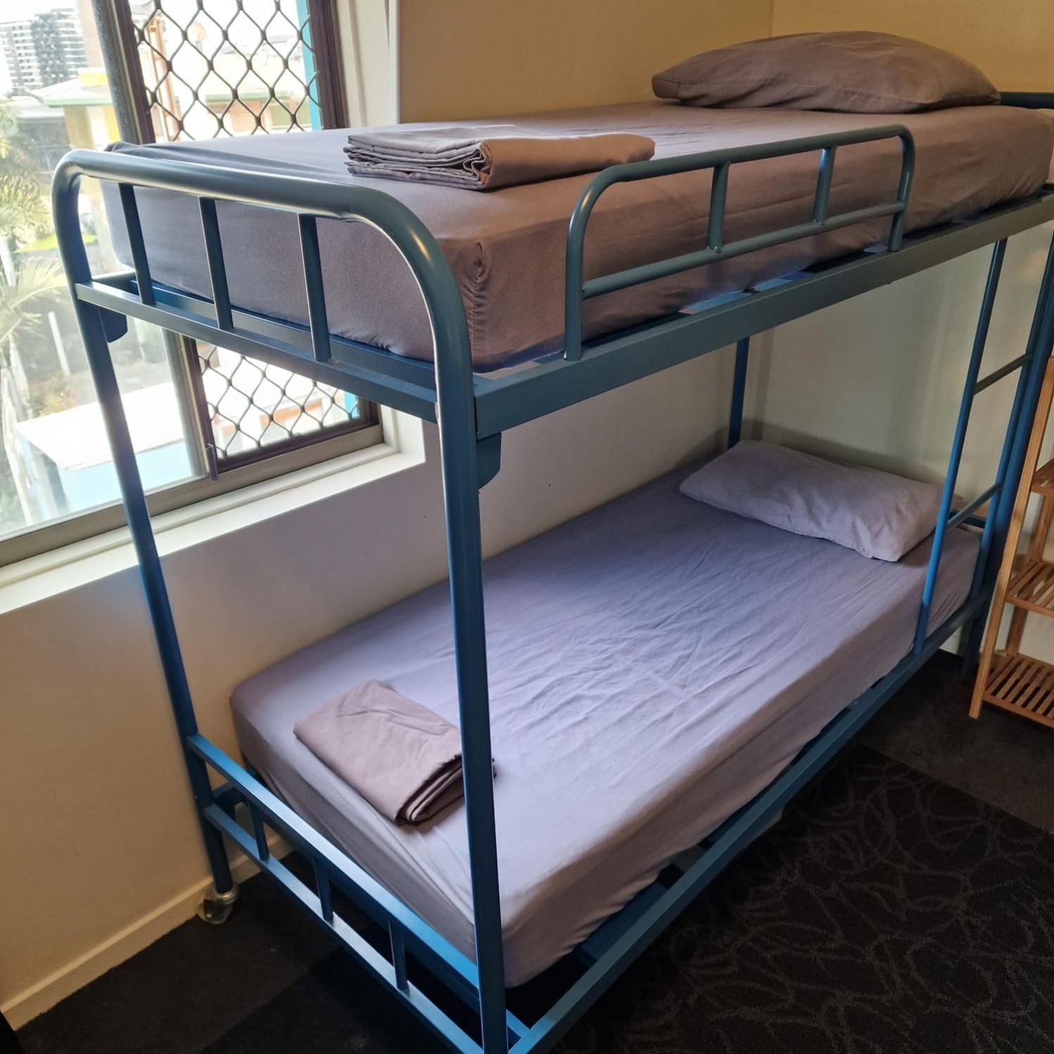 Chill Backpackers Hostel Brisbane Exterior photo